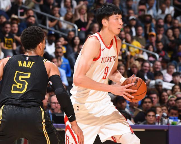 火箭逆转湖人，周琦带队取胜