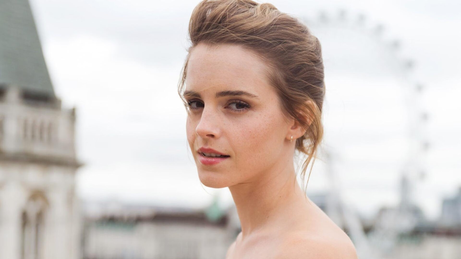 保罗关键先生闪耀全场，凯尔特人轻松击败山西队展现NBA实力